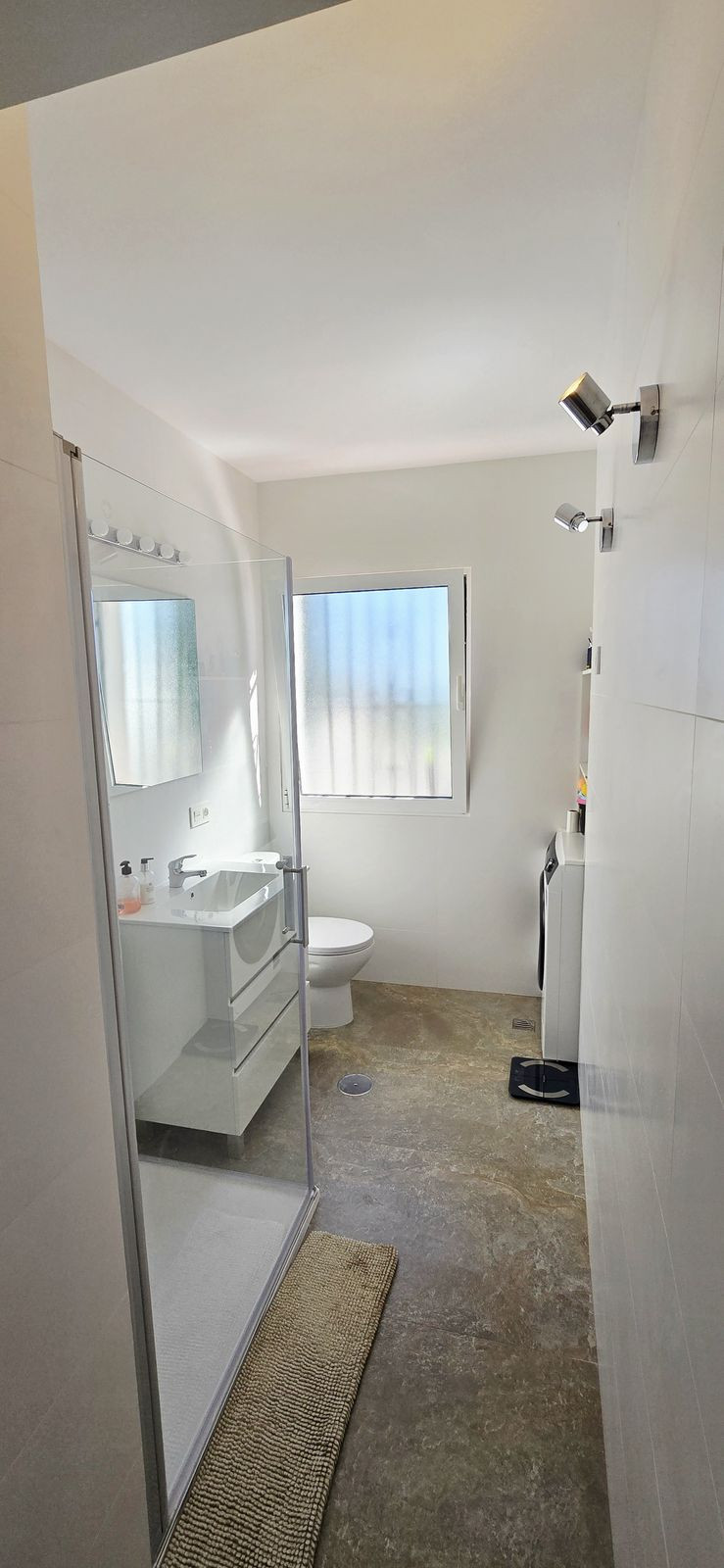 Se vende Villa - Chalet de 3 dormitorios en Costa Del Sol, Málaga, España