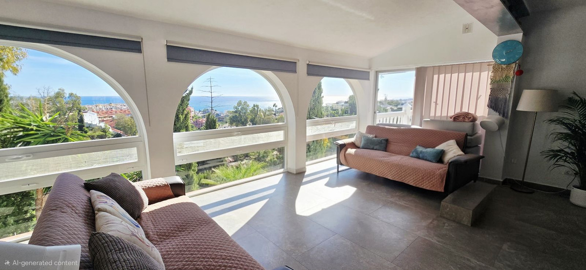 Se vende Villa - Chalet de 3 dormitorios en Costa Del Sol, Málaga, España