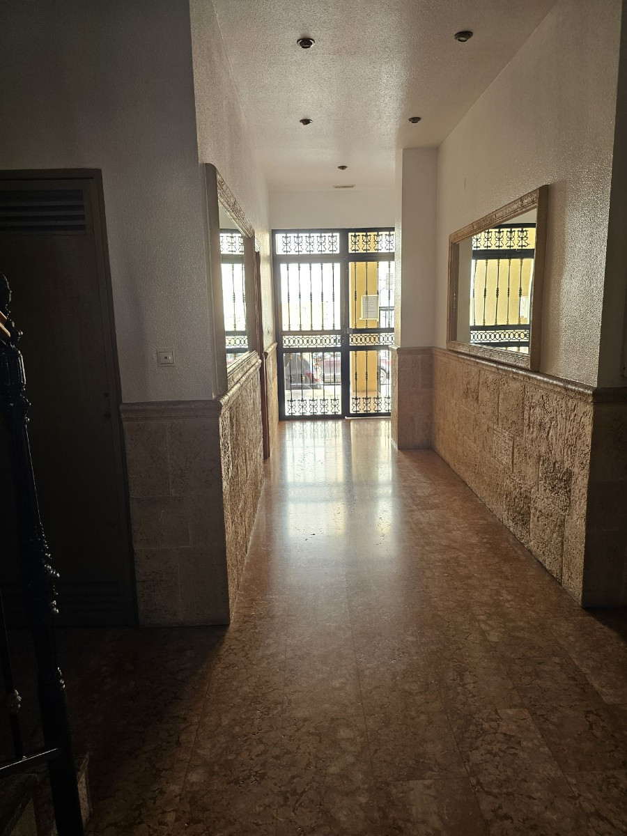 Se vende Apartamento Planta Baja de 3 dormitorios en Costa Blanca, Alicante, España