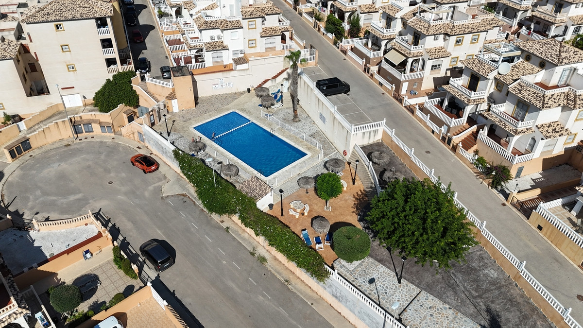 2 Bed Apartment for sale in Cabo Roig Costa Blanca, Alicante, Spain
