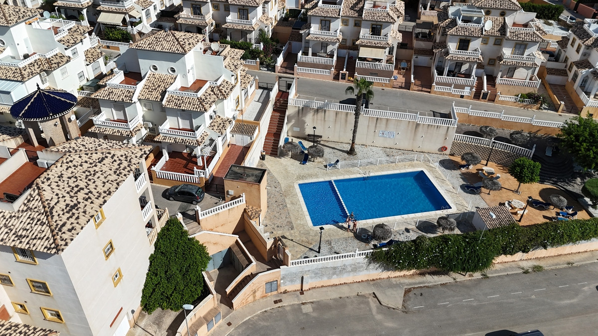 2 Bed Apartment for sale in Cabo Roig Costa Blanca, Alicante, Spain