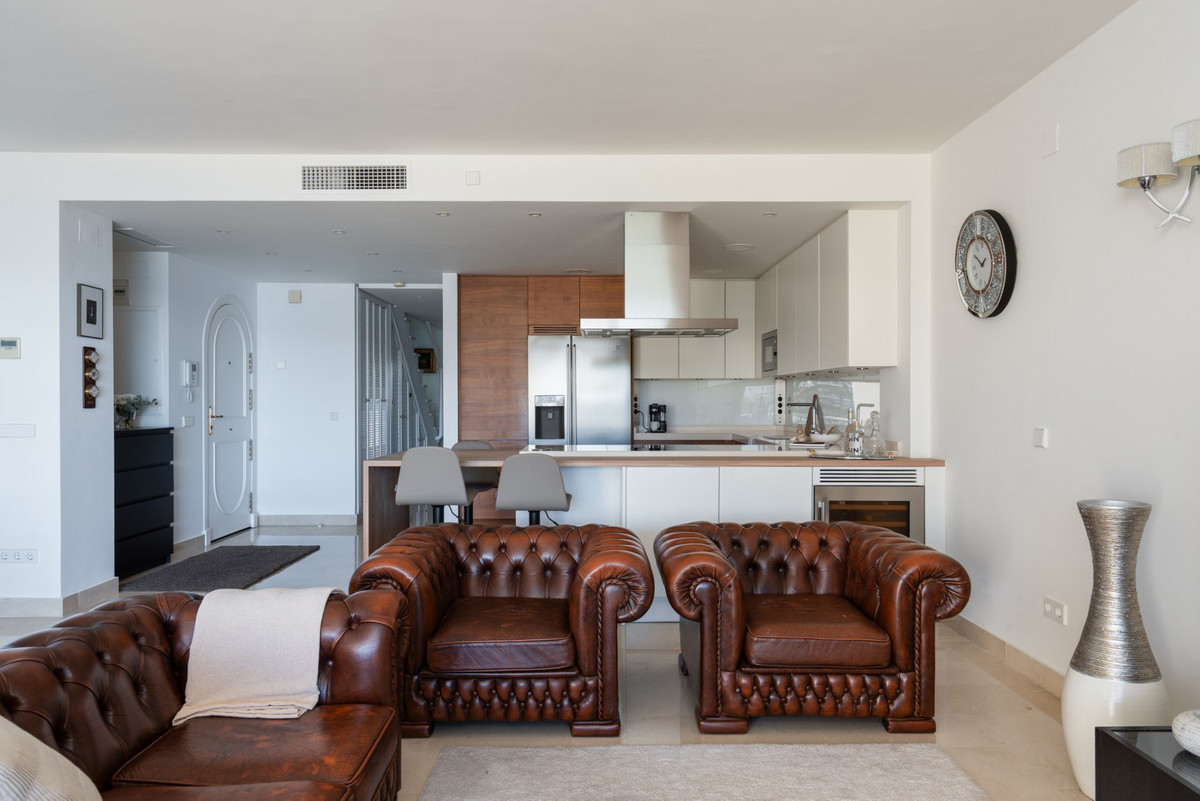 3 Bed Apartment for sale in Benalmadena Costa Del Sol, Málaga, Spain