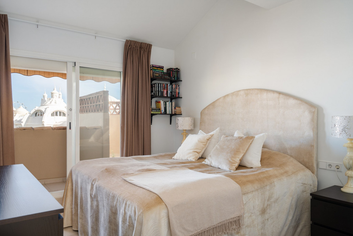 3 Bed Apartment for sale in Benalmadena Costa Del Sol, Málaga, Spain