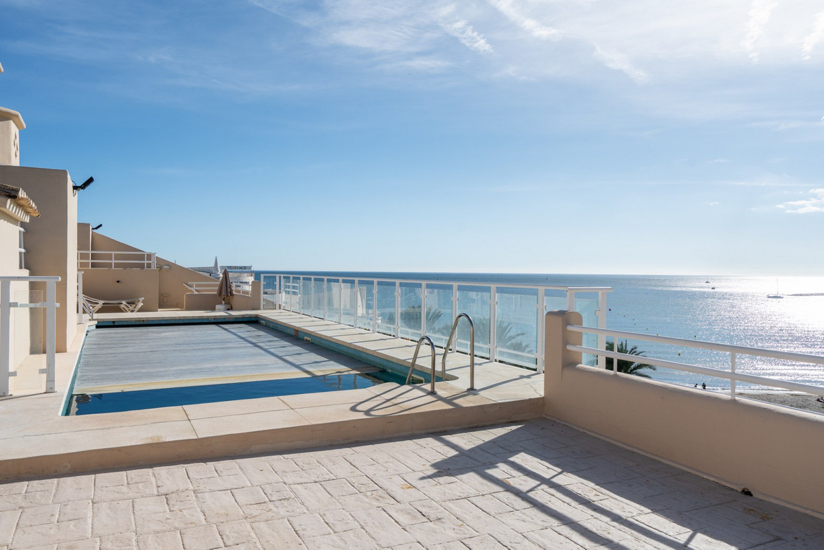 3 Bed Apartment for sale in Benalmadena Costa Del Sol, Málaga, Spain