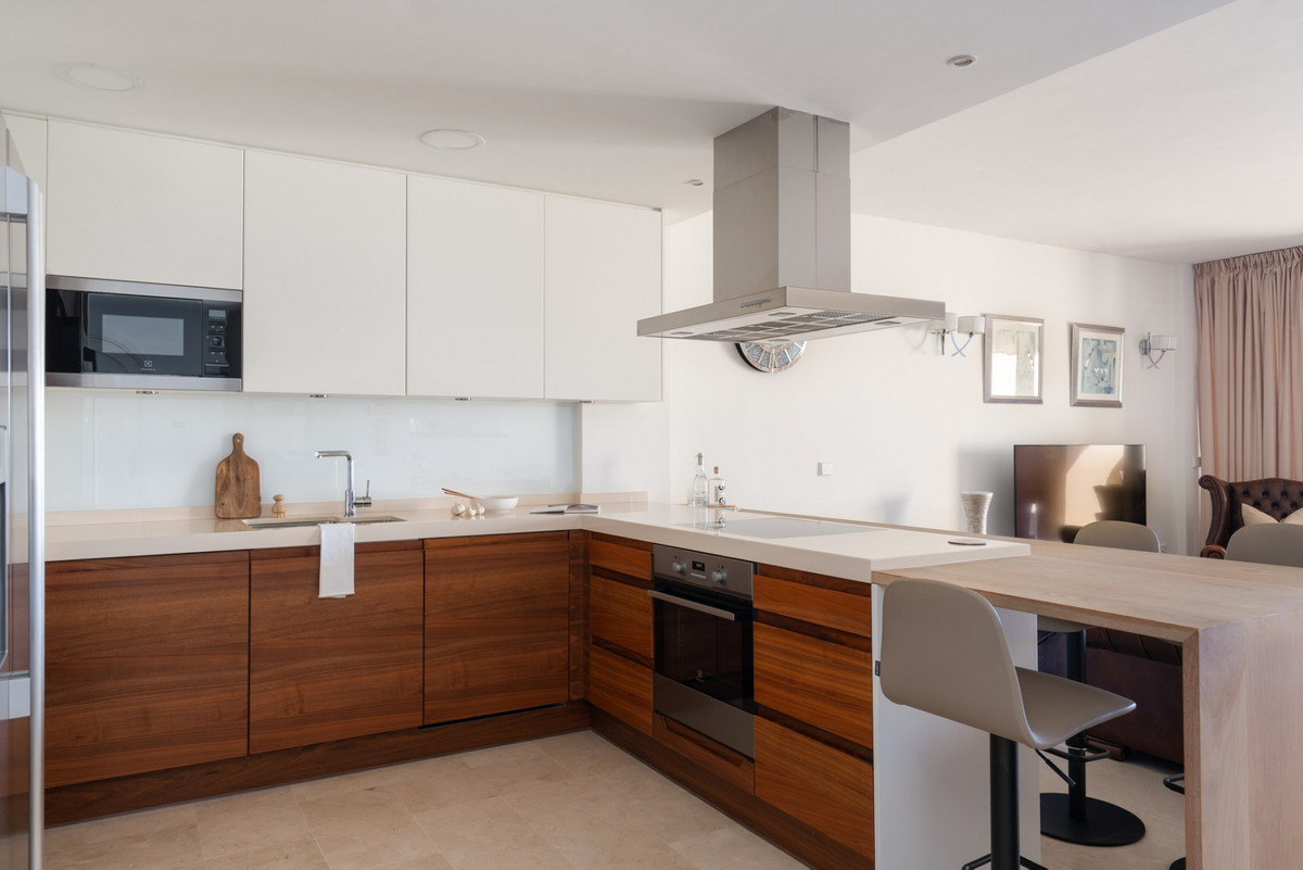 3 Bed Apartment for sale in Benalmadena Costa Del Sol, Málaga, Spain