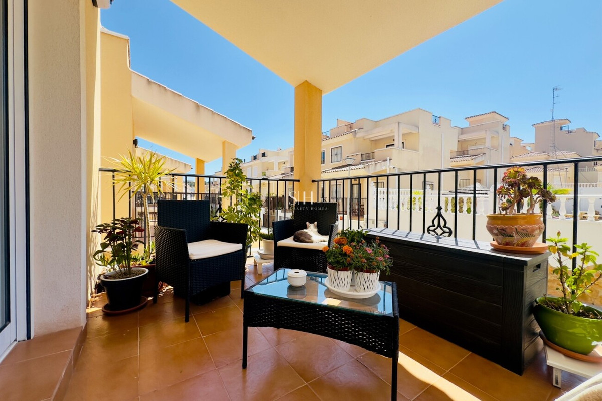 3 Bed Townhouse for sale in San Miguel De Salinas Costa Blanca, Alicante, Spain
