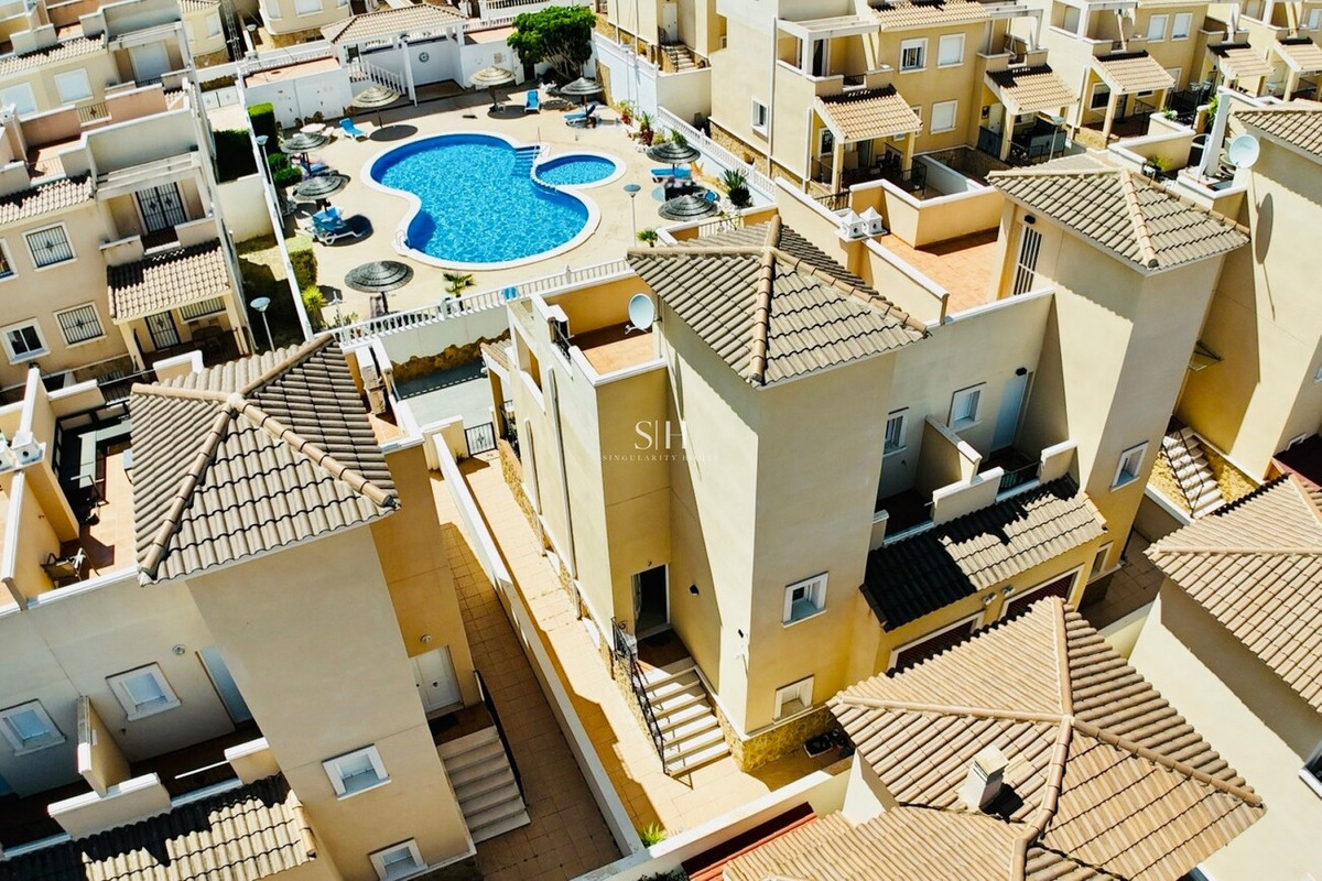 3 Bed Townhouse for sale in San Miguel De Salinas Costa Blanca, Alicante, Spain