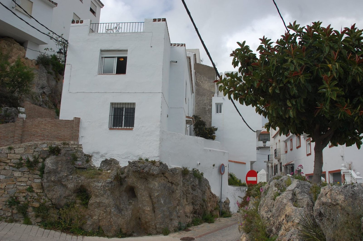 Se vende Villa - Chalet de 4 dormitorios en Costa Del Sol, Málaga, España