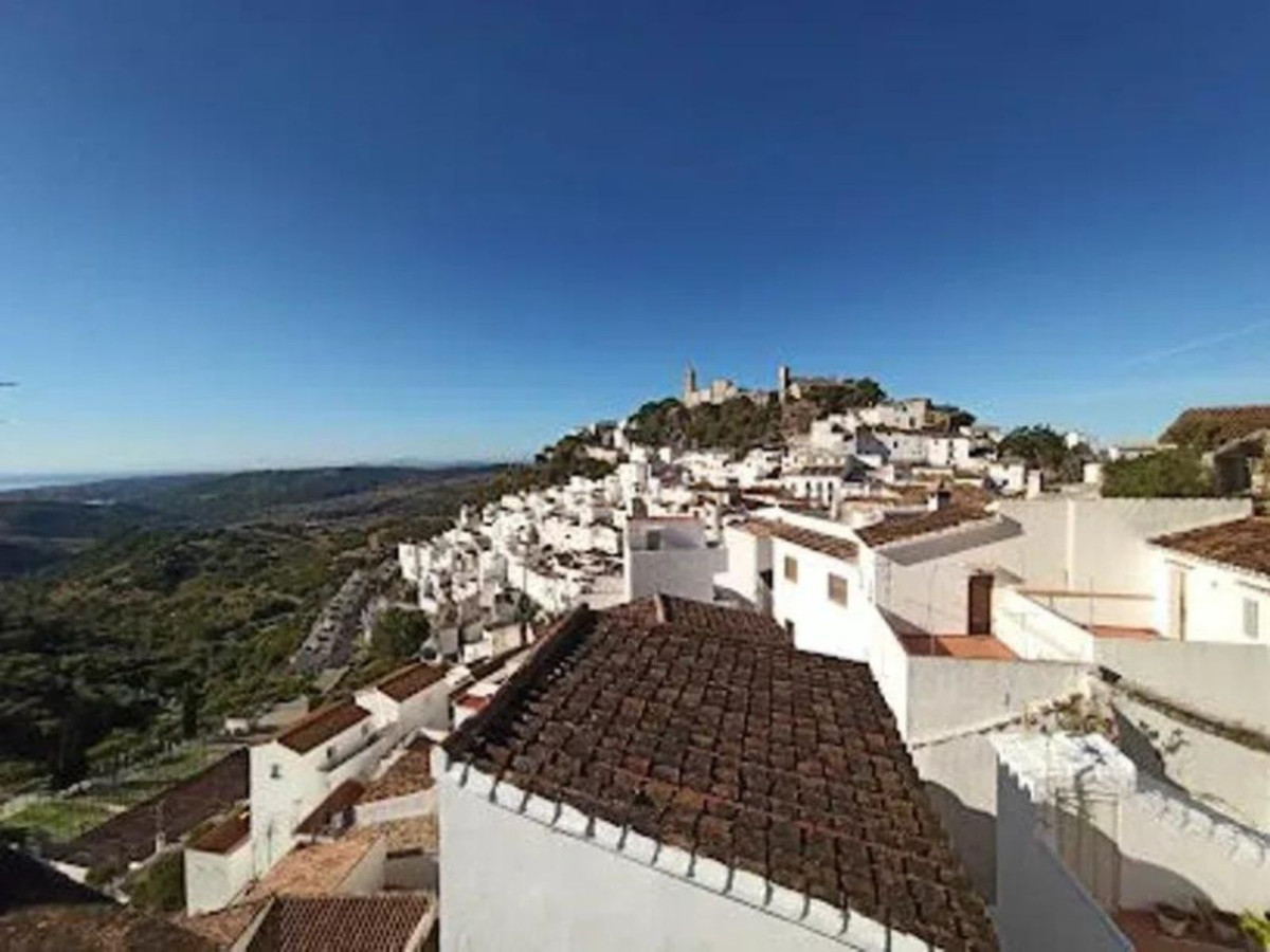Se vende Villa - Chalet de 4 dormitorios en Costa Del Sol, Málaga, España