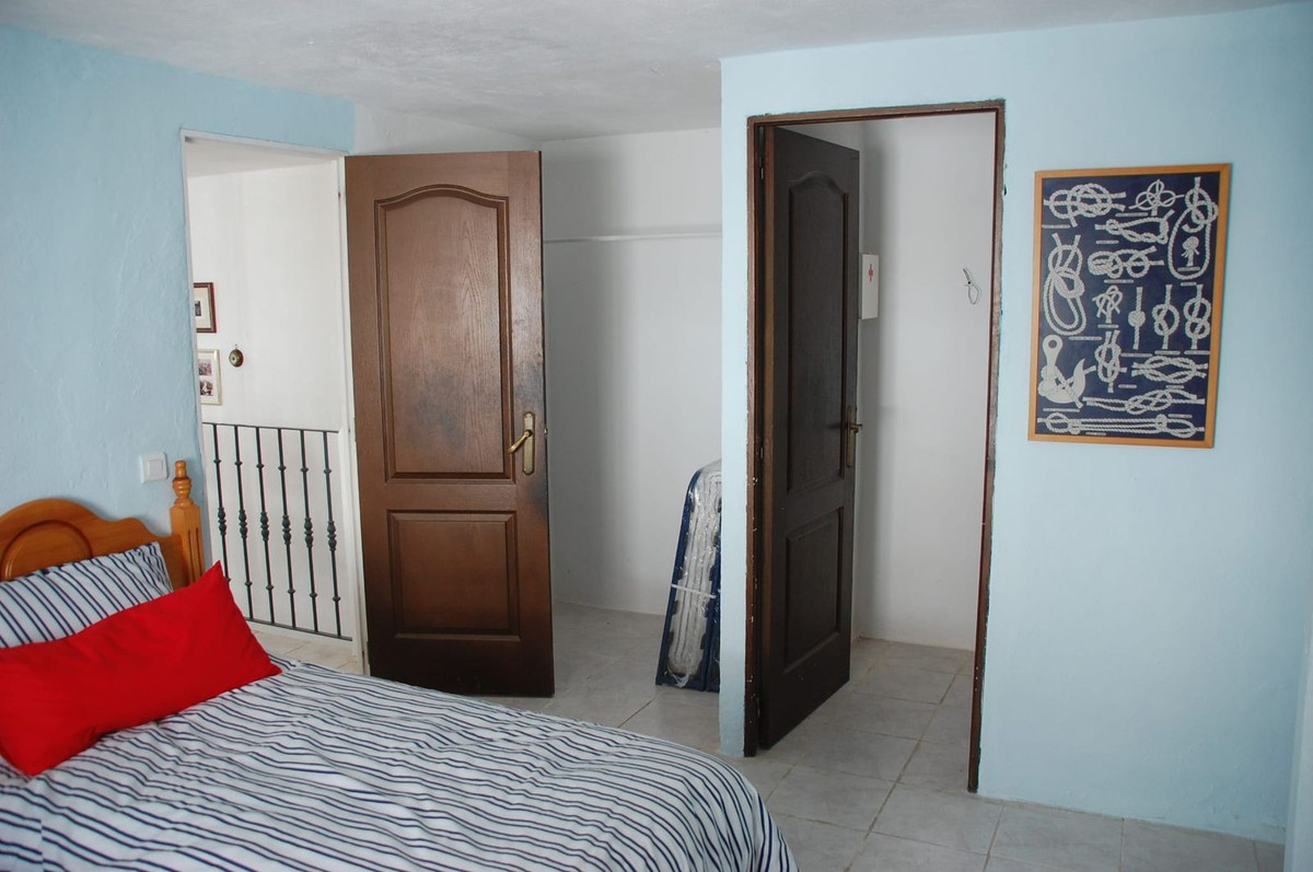Se vende Villa - Chalet de 4 dormitorios en Costa Del Sol, Málaga, España