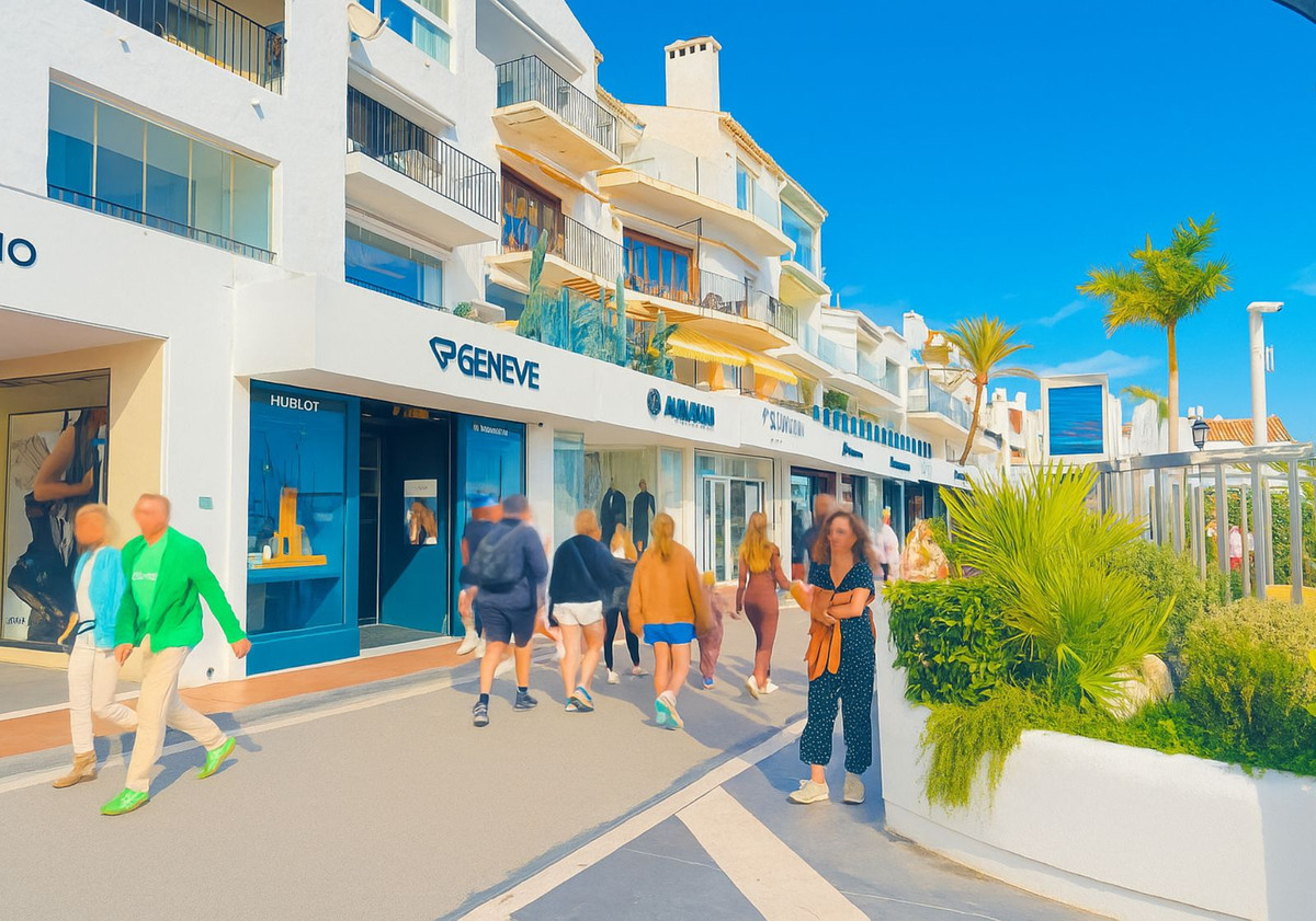 Se vende Apartamento Planta Media de 2 dormitorios en Costa Del Sol, Málaga, España