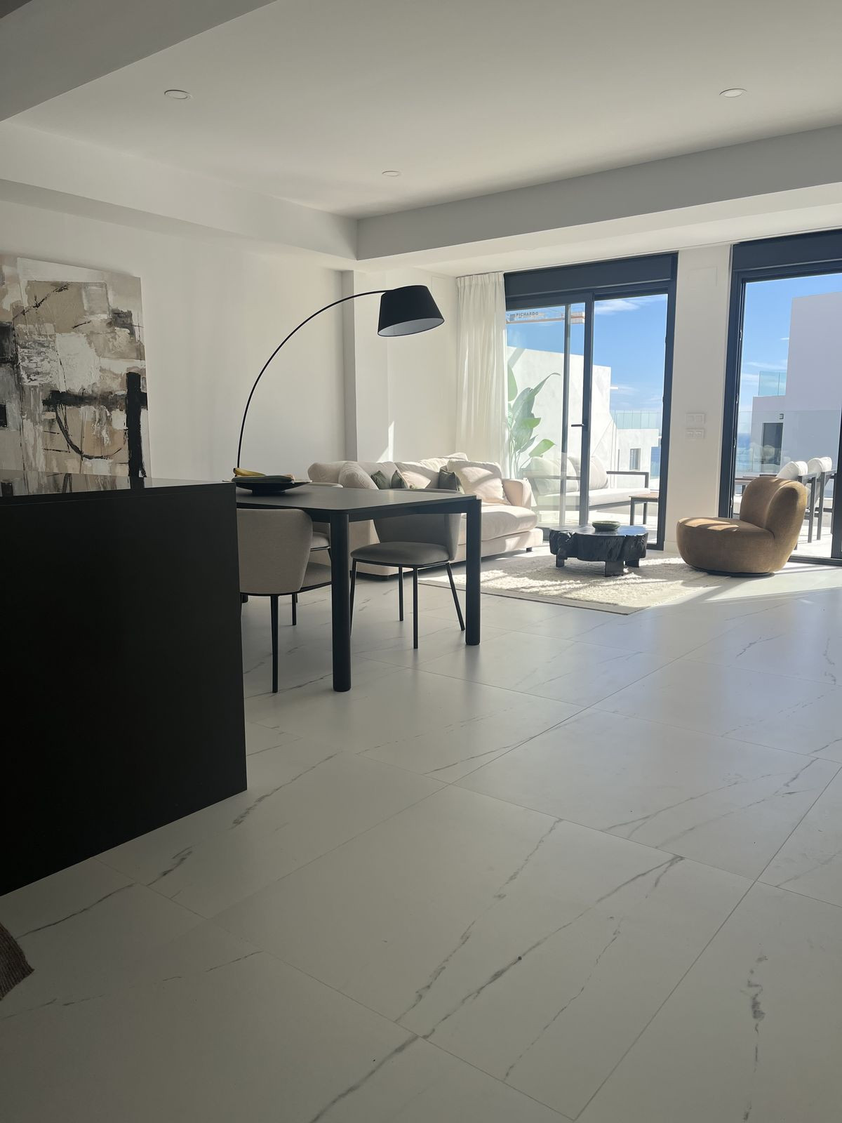 2 Bed Apartment for sale in Casares Costa Del Sol, Málaga, Spain
