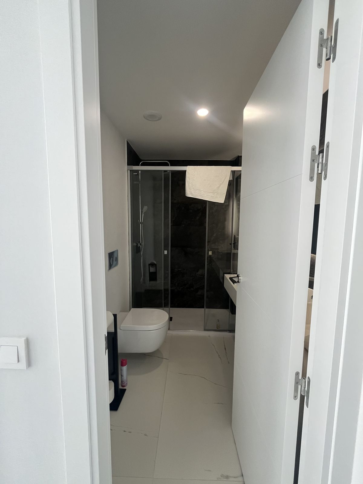 2 Bed Apartment for sale in Casares Costa Del Sol, Málaga, Spain