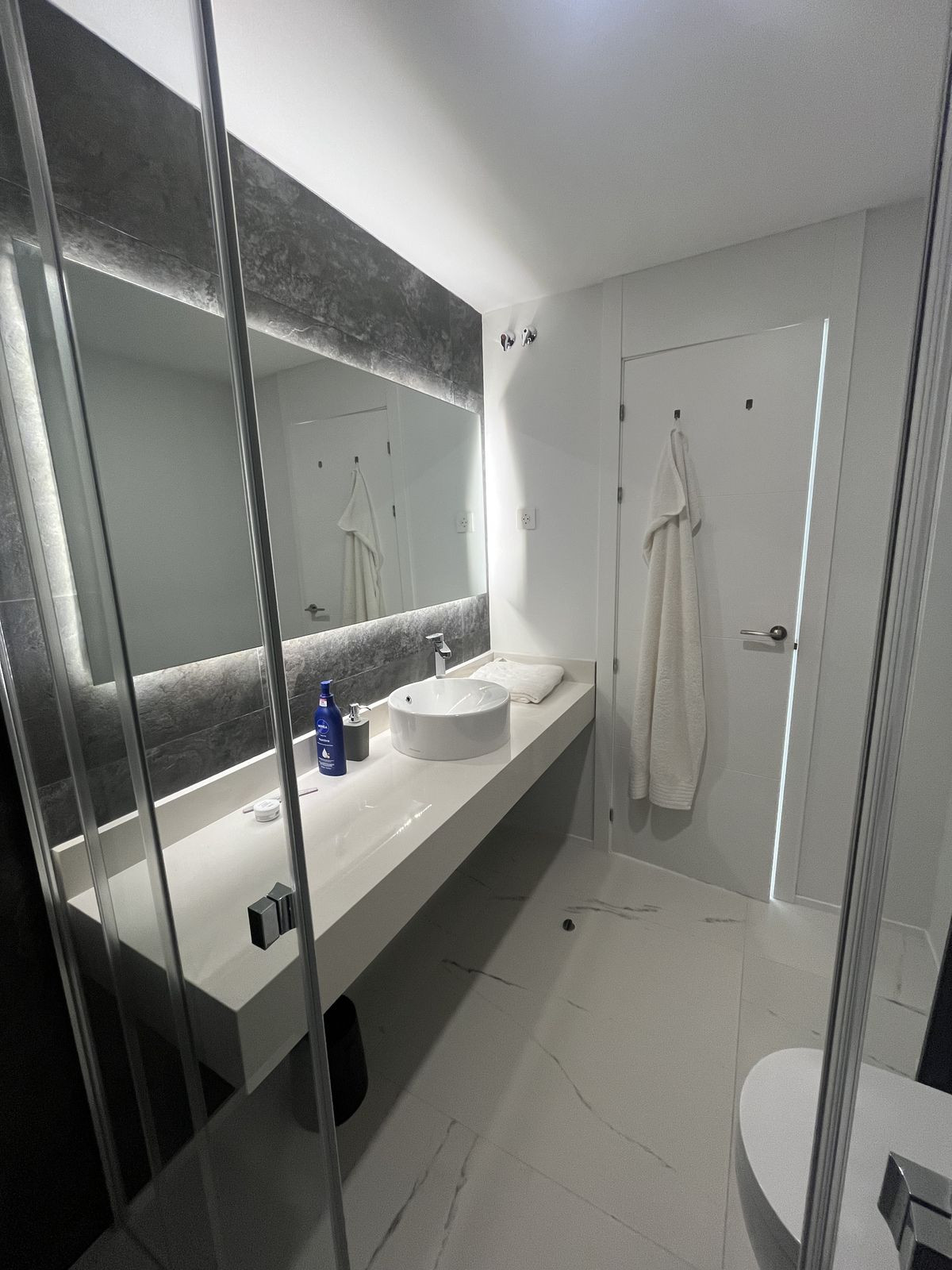 2 Bed Apartment for sale in Casares Costa Del Sol, Málaga, Spain