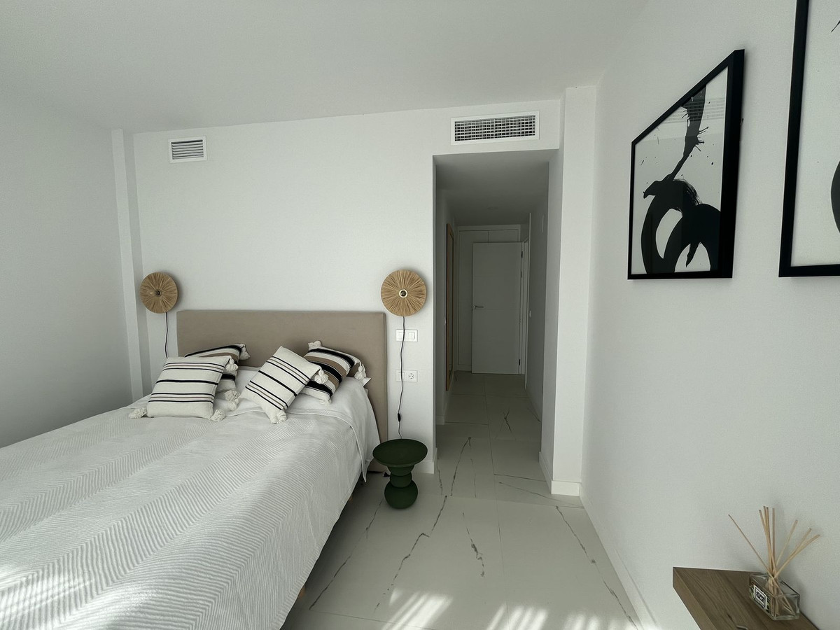 2 Bed Apartment for sale in Casares Costa Del Sol, Málaga, Spain
