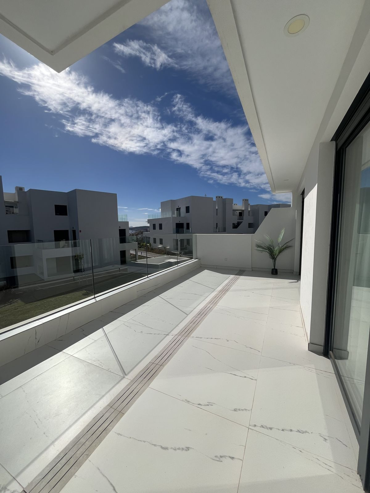 2 Bed Apartment for sale in Casares Costa Del Sol, Málaga, Spain