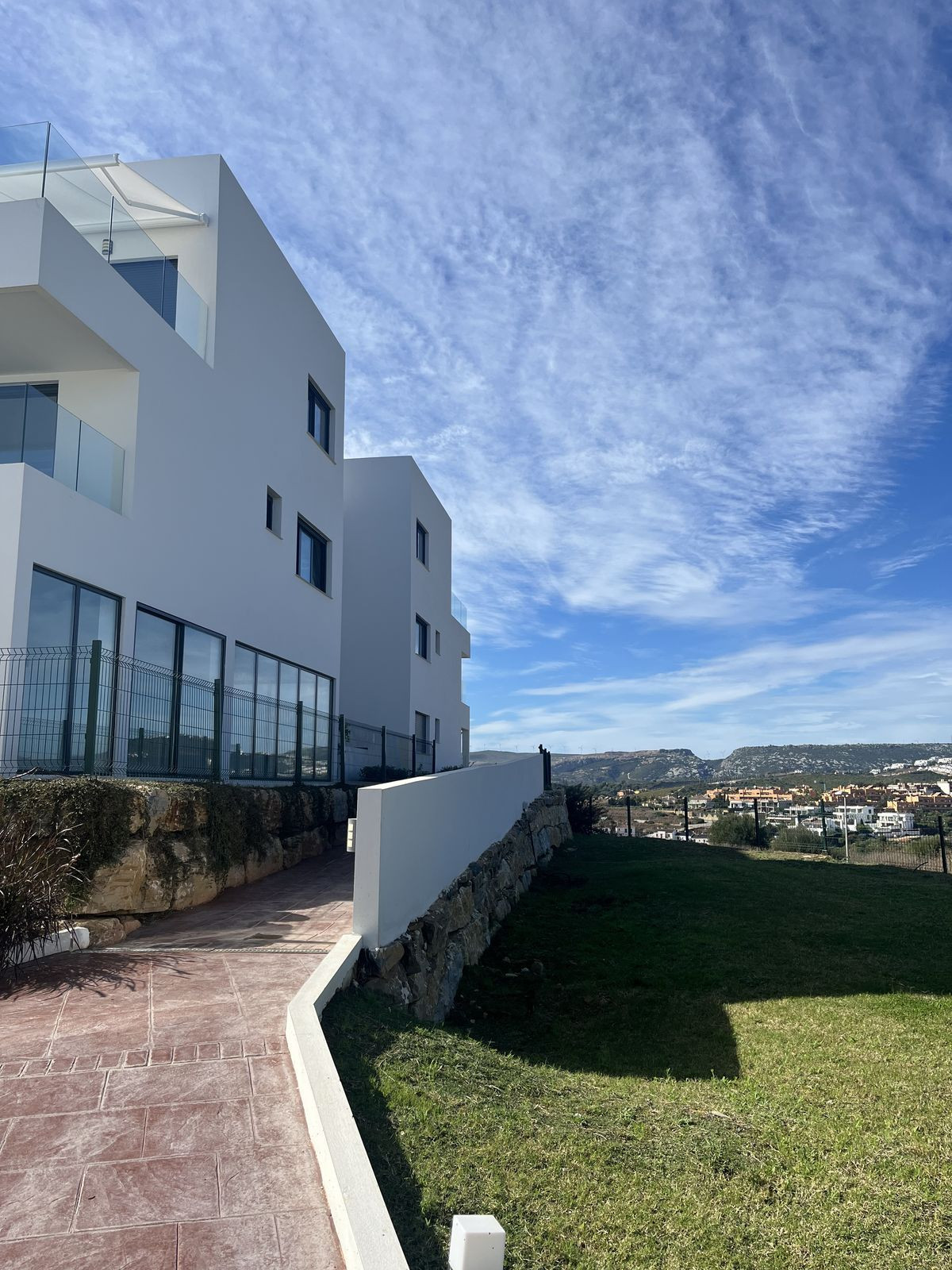 2 Bed Apartment for sale in Casares Costa Del Sol, Málaga, Spain