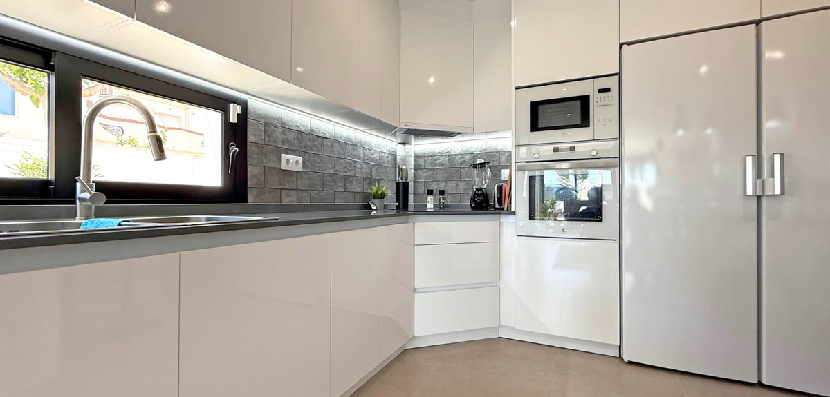 2 Bed Townhouse for sale in San Pedro Del Pinatar Costa Calida, Murcia, Spain