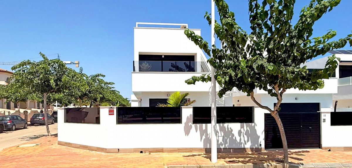 2 Bed Townhouse for sale in San Pedro Del Pinatar Costa Calida, Murcia, Spain