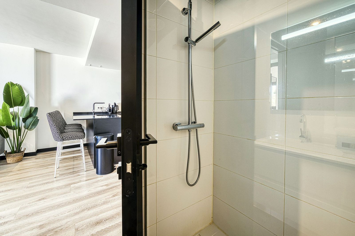 Se vende Apartamento Planta Baja de 1 dormitorios en Costa Del Sol, Málaga, España