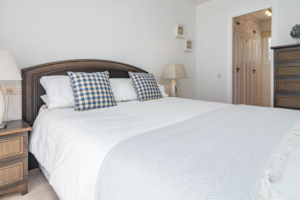 3 Bed Townhouse for sale in Calahonda Costa Del Sol, Málaga, Spain