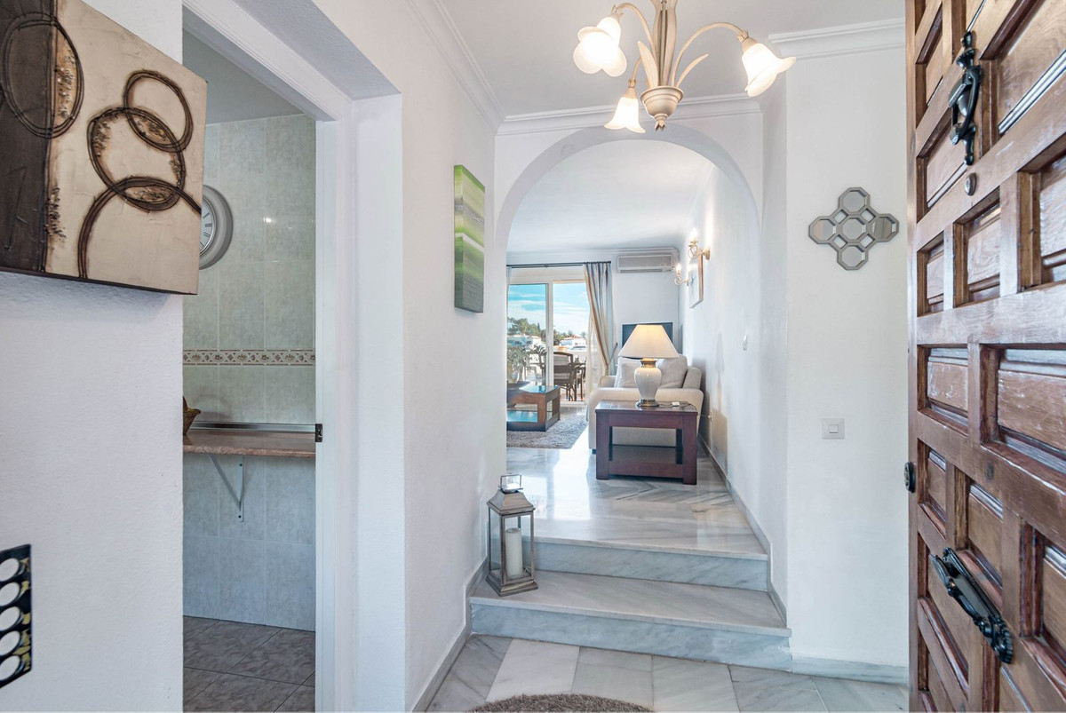 3 Bed Townhouse for sale in Calahonda Costa Del Sol, Málaga, Spain
