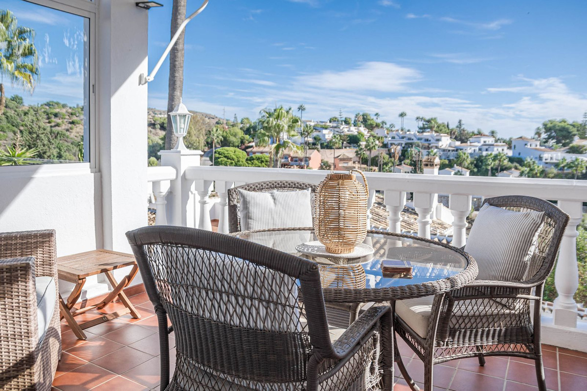 3 Bed Townhouse for sale in Calahonda Costa Del Sol, Málaga, Spain