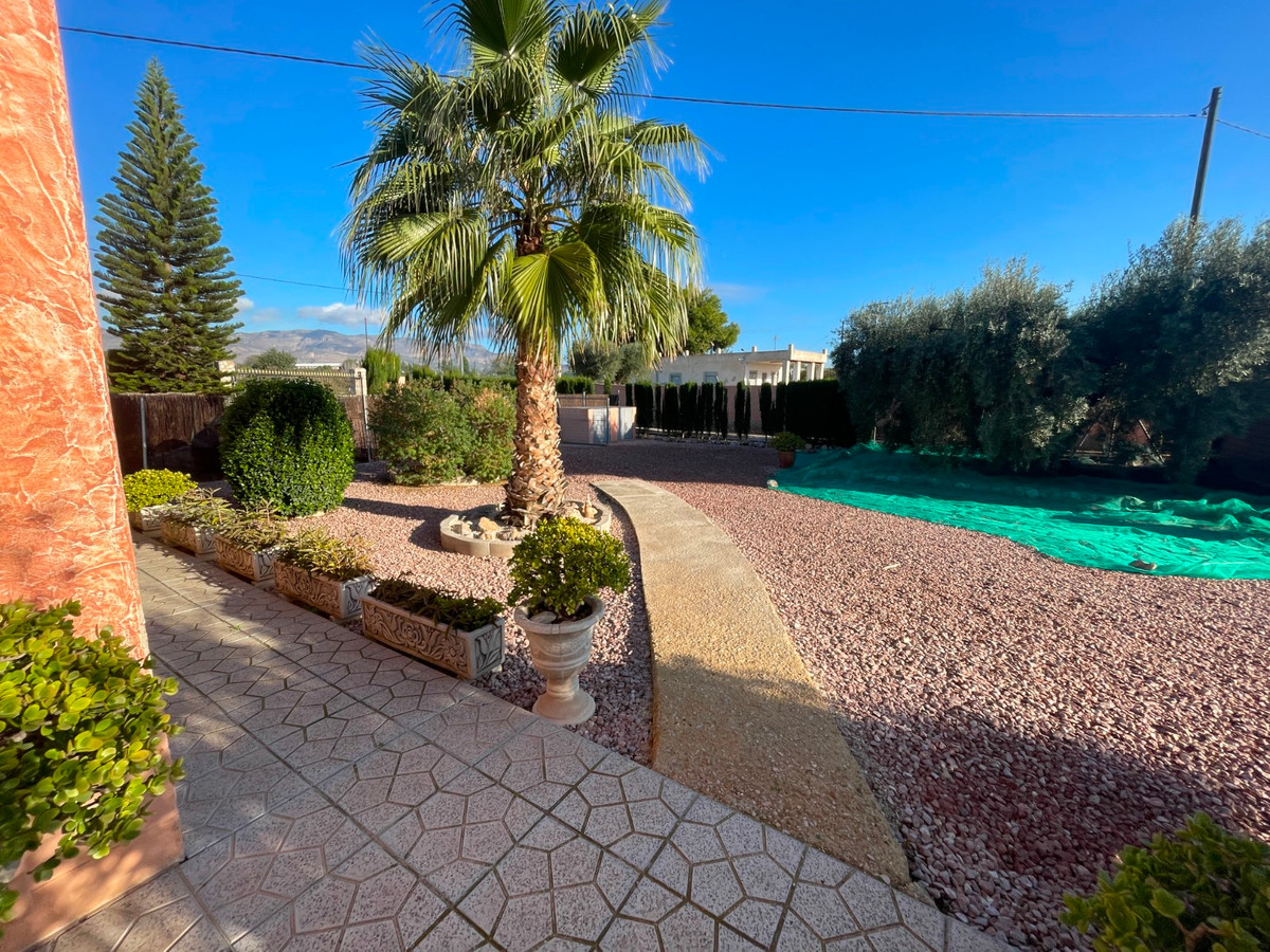 3 Bed Townhouse for sale in Crevillent Costa Blanca, Alicante, Spain