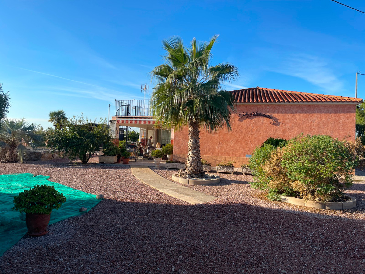 3 Bed Townhouse for sale in Crevillent Costa Blanca, Alicante, Spain