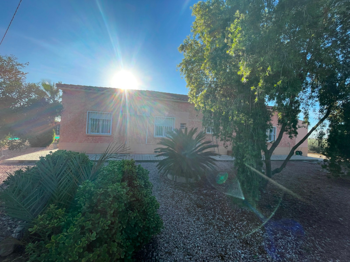 3 Bed Townhouse for sale in Crevillent Costa Blanca, Alicante, Spain