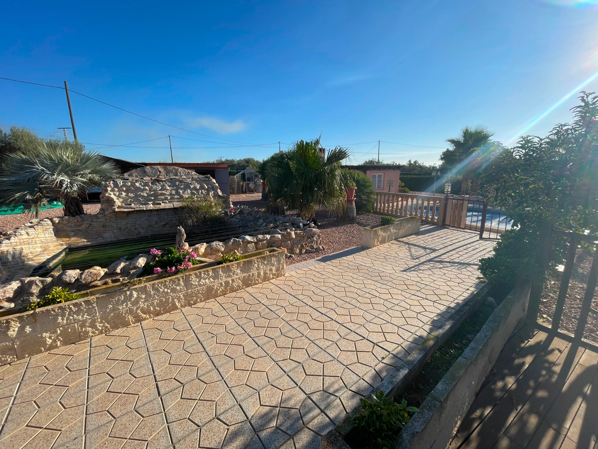 3 Bed Townhouse for sale in Crevillent Costa Blanca, Alicante, Spain