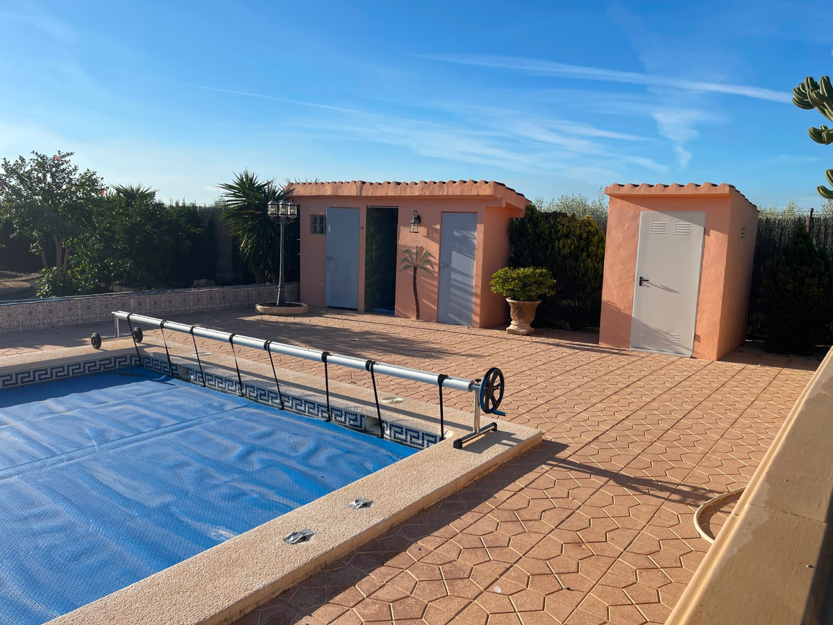 3 Bed Townhouse for sale in Crevillent Costa Blanca, Alicante, Spain