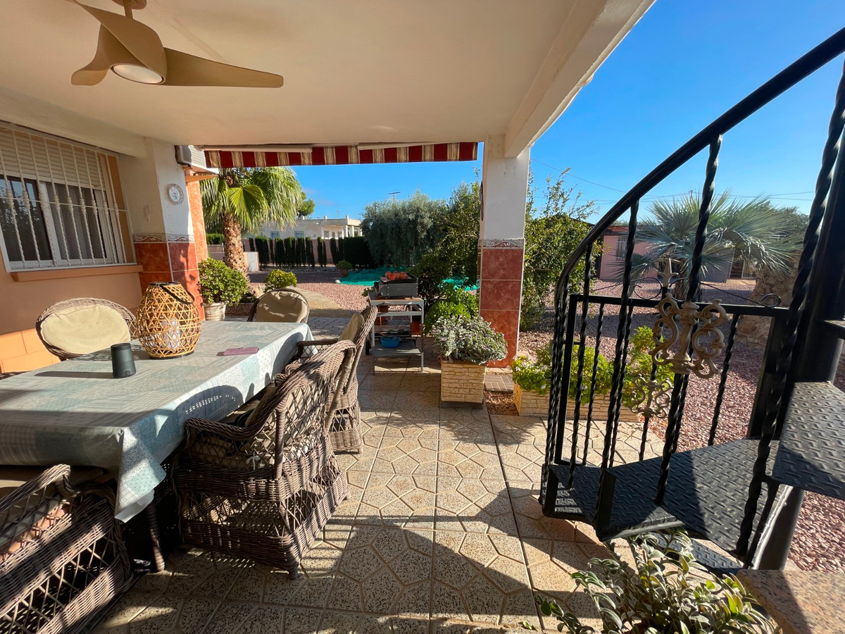 3 Bed Townhouse for sale in Crevillent Costa Blanca, Alicante, Spain