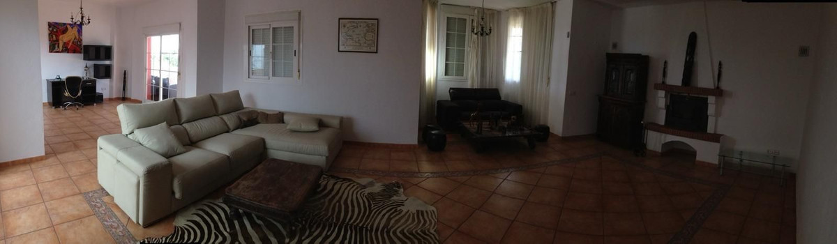 Se vende Casa adosada de 4 dormitorios en Costa Del Sol, Málaga, España