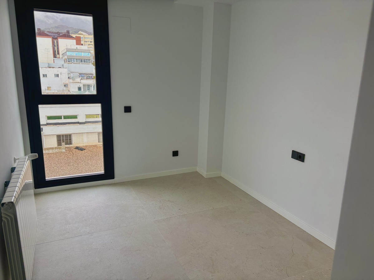 3 Bed Apartment for sale in Marbella Costa Del Sol, Málaga, Spain