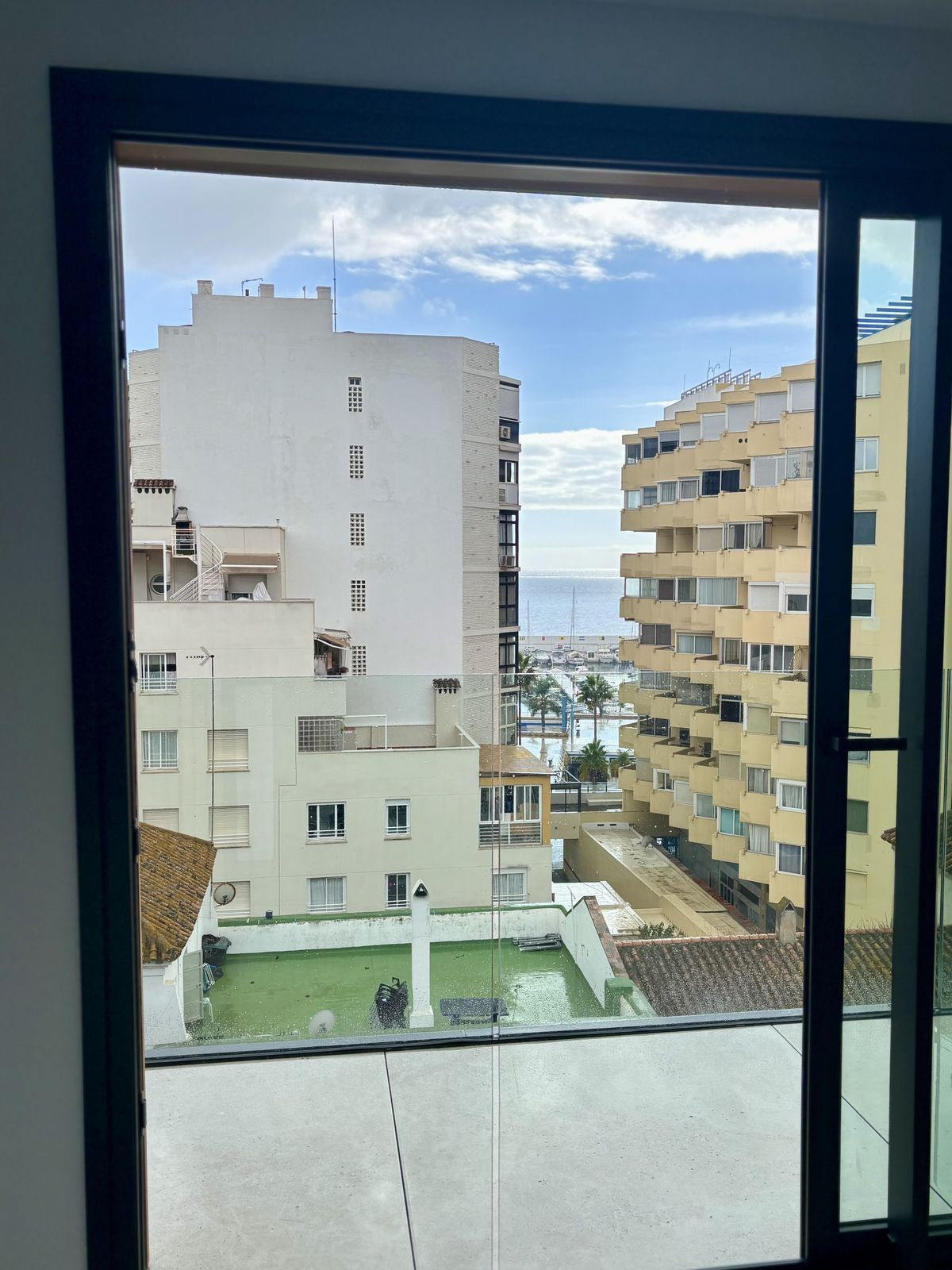 3 Bed Apartment for sale in Marbella Costa Del Sol, Málaga, Spain