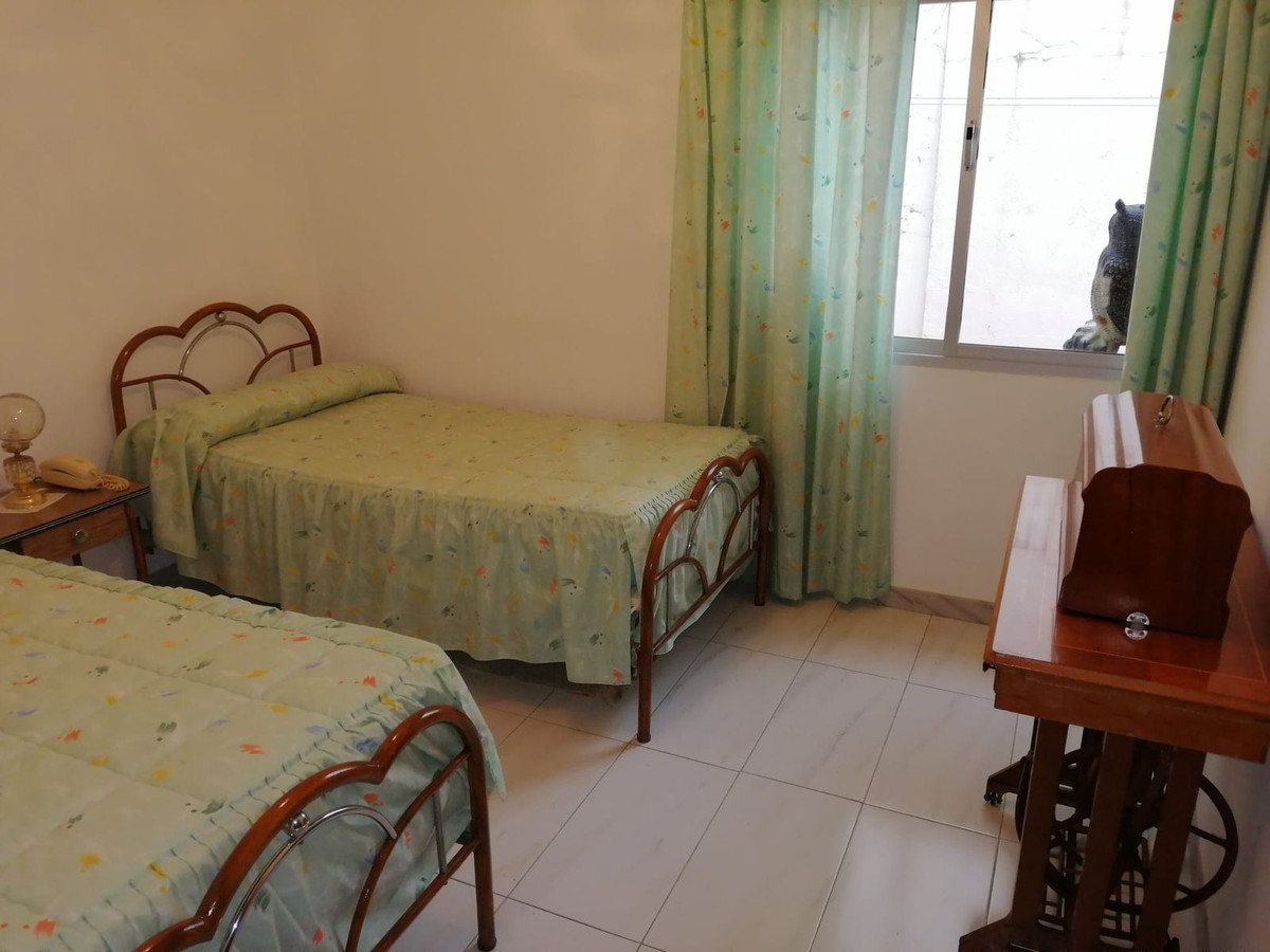 5 Bed Townhouse for sale in Alhaurín El Grande Costa Del Sol, Málaga, Spain