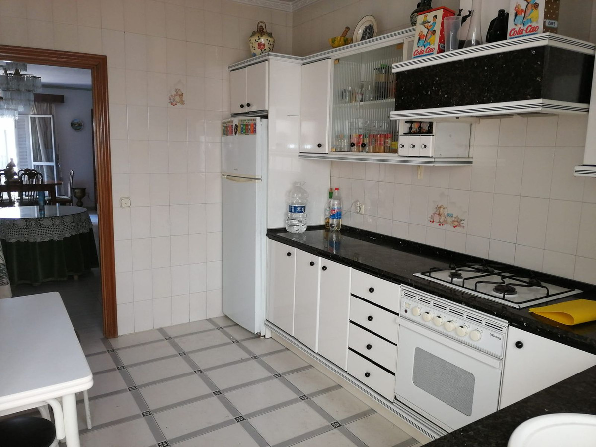 5 Bed Townhouse for sale in Alhaurín El Grande Costa Del Sol, Málaga, Spain