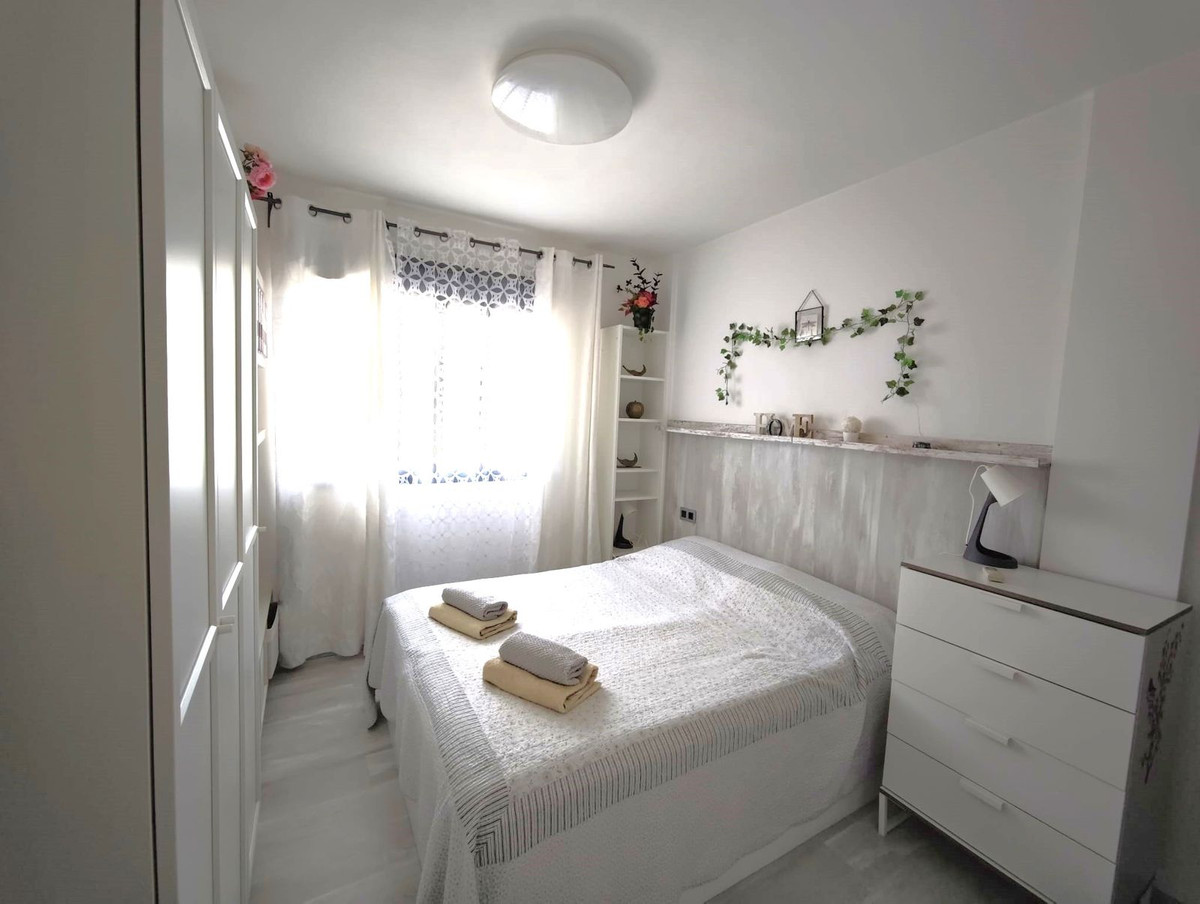 Se vende Apartamento Planta Baja de 2 dormitorios en Costa Blanca, Alicante, España