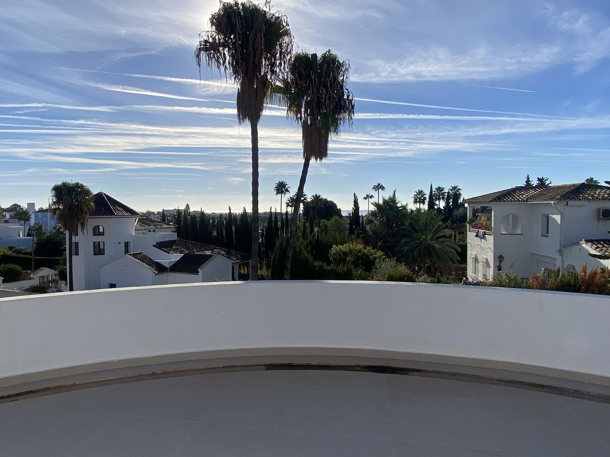 Se vende Villa - Chalet de 4 dormitorios en Costa Del Sol, Málaga, España