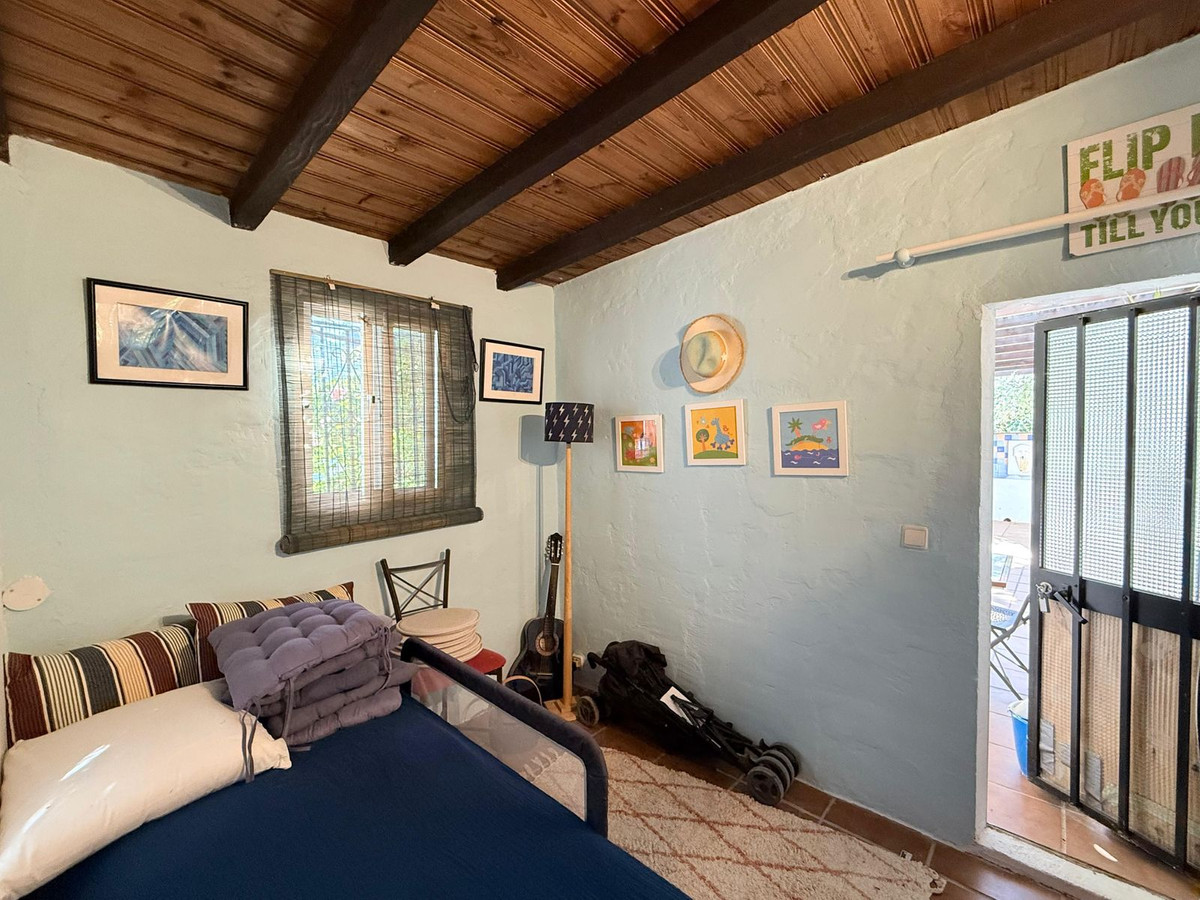5 Bed Townhouse for sale in Coín Costa Del Sol, Málaga, Spain