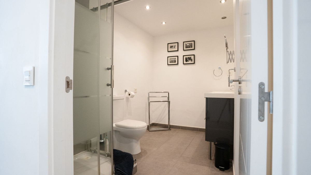 3 Bed Apartment for sale in Marbella Costa Del Sol, Málaga, Spain