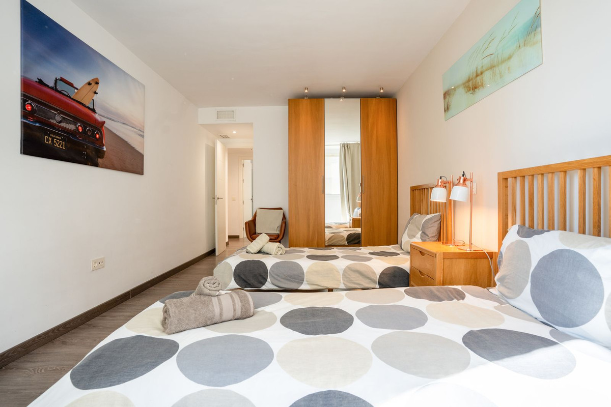 3 Bed Apartment for sale in Marbella Costa Del Sol, Málaga, Spain