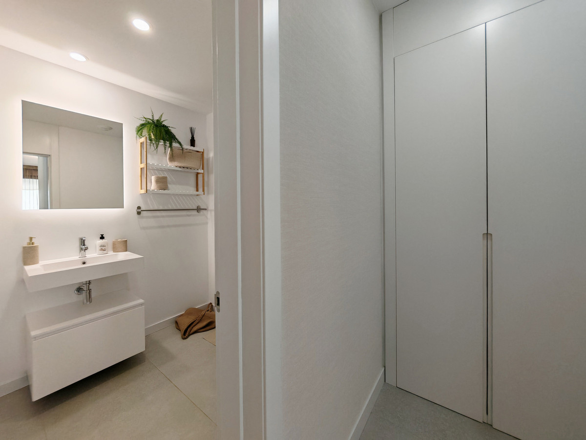 3 Bed Apartment for sale in Altos De Los Monteros Costa Del Sol, Málaga, Spain