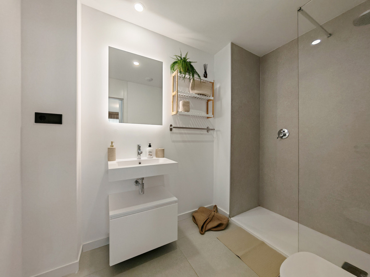 3 Bed Apartment for sale in Altos De Los Monteros Costa Del Sol, Málaga, Spain