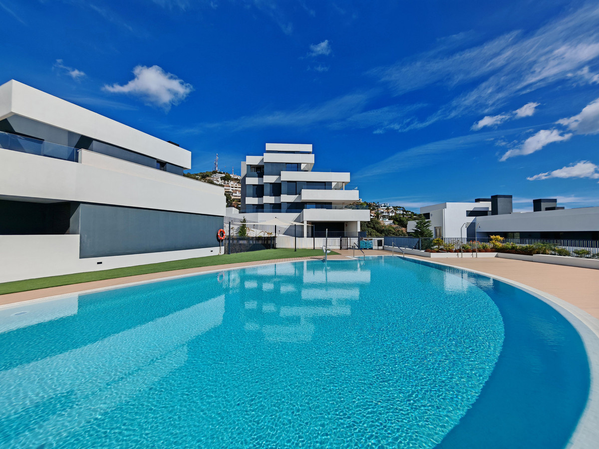 3 Bed Apartment for sale in Altos De Los Monteros Costa Del Sol, Málaga, Spain