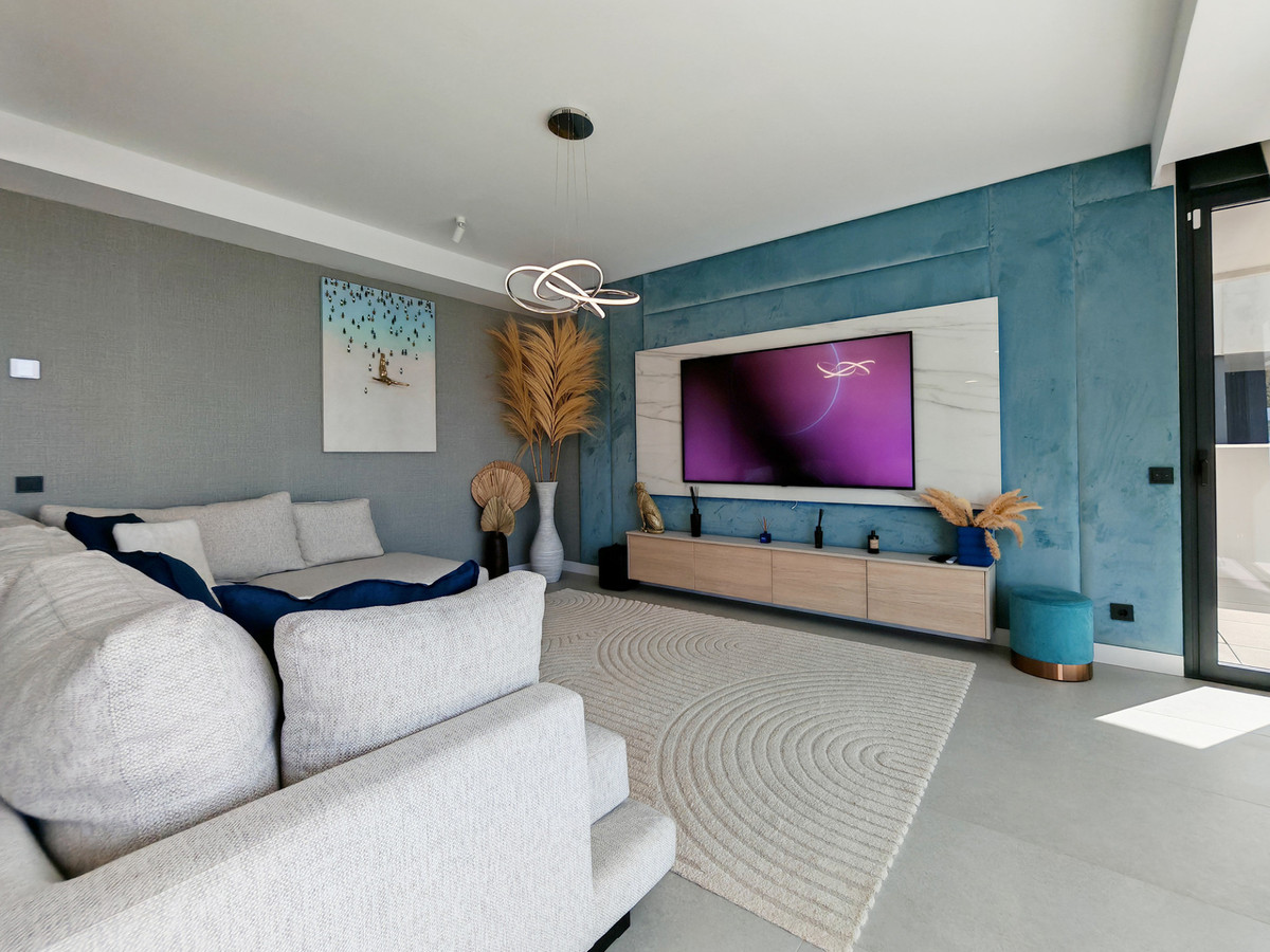 3 Bed Apartment for sale in Altos De Los Monteros Costa Del Sol, Málaga, Spain