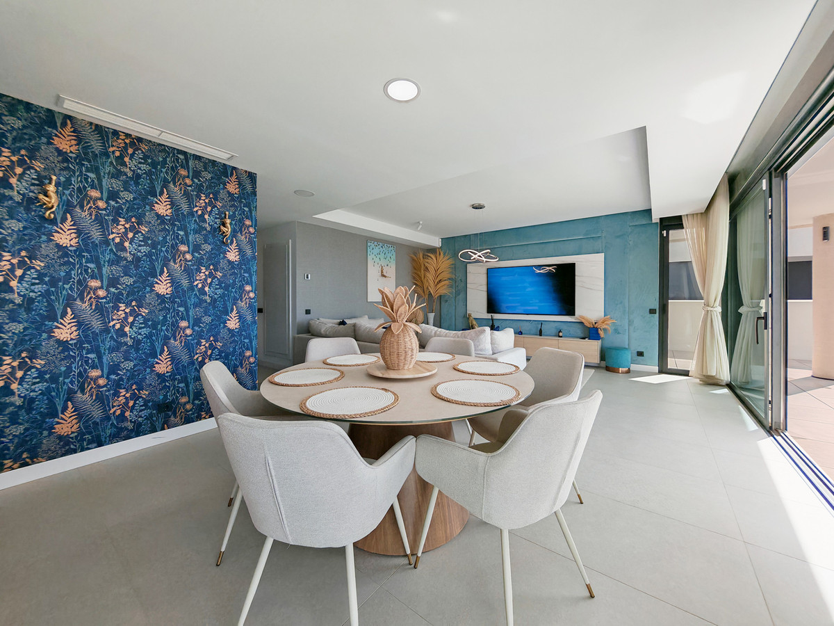 3 Bed Apartment for sale in Altos De Los Monteros Costa Del Sol, Málaga, Spain
