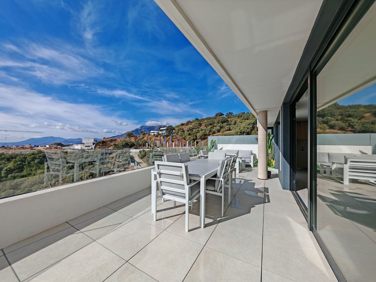 3 Bed Apartment for sale in Altos De Los Monteros Costa Del Sol, Málaga, Spain