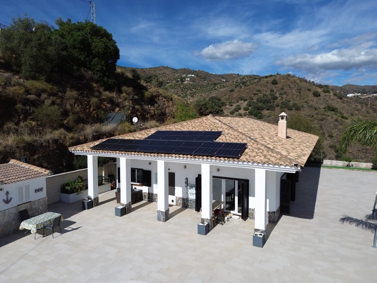 Se vende Villa - Chalet de 4 dormitorios en Costa Del Sol East, Málaga, España